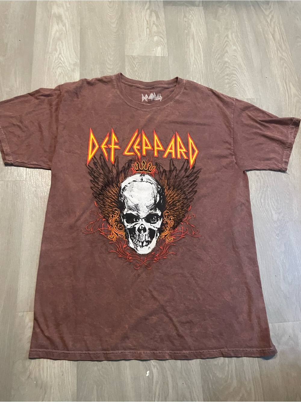 Def Leppard Short‎ Sleeve Graphic Tee - Brown